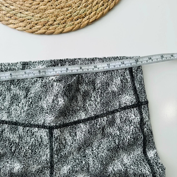 GapFit Shine Jacquard Leggings Size Small - Picture 6 of 10